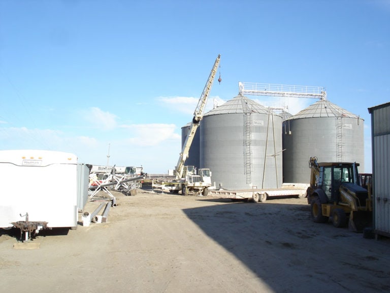 Grain Bin Construction - Midwestern Millwright